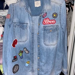 american eagle jean jacket with patches